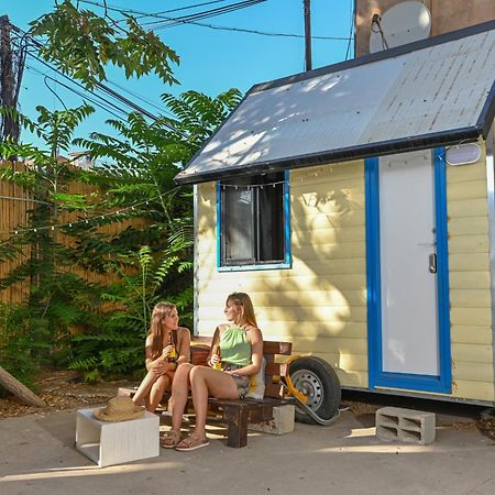Caravan Hostel Tel Aviv By Roger Age 18-45 Luaran gambar
