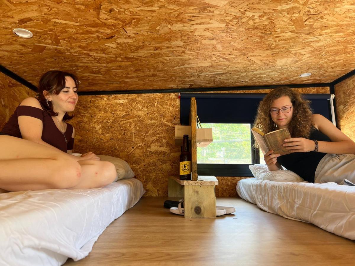 Caravan Hostel Tel Aviv By Roger Age 18-45 Luaran gambar
