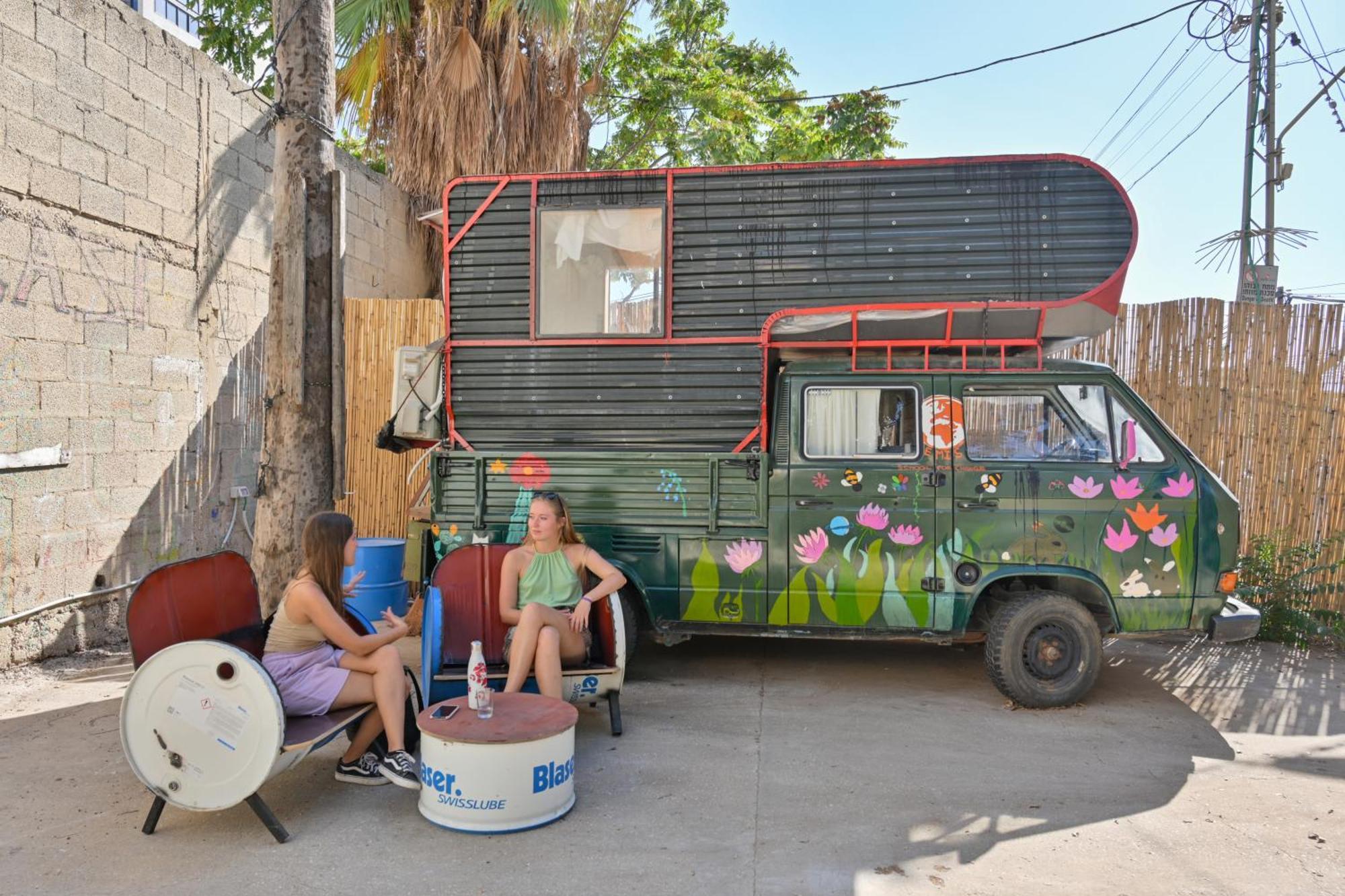 Caravan Hostel Tel Aviv By Roger Age 18-45 Luaran gambar