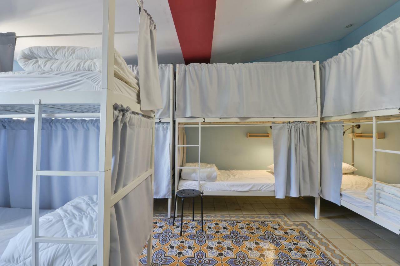 Caravan Hostel Tel Aviv By Roger Age 18-45 Luaran gambar