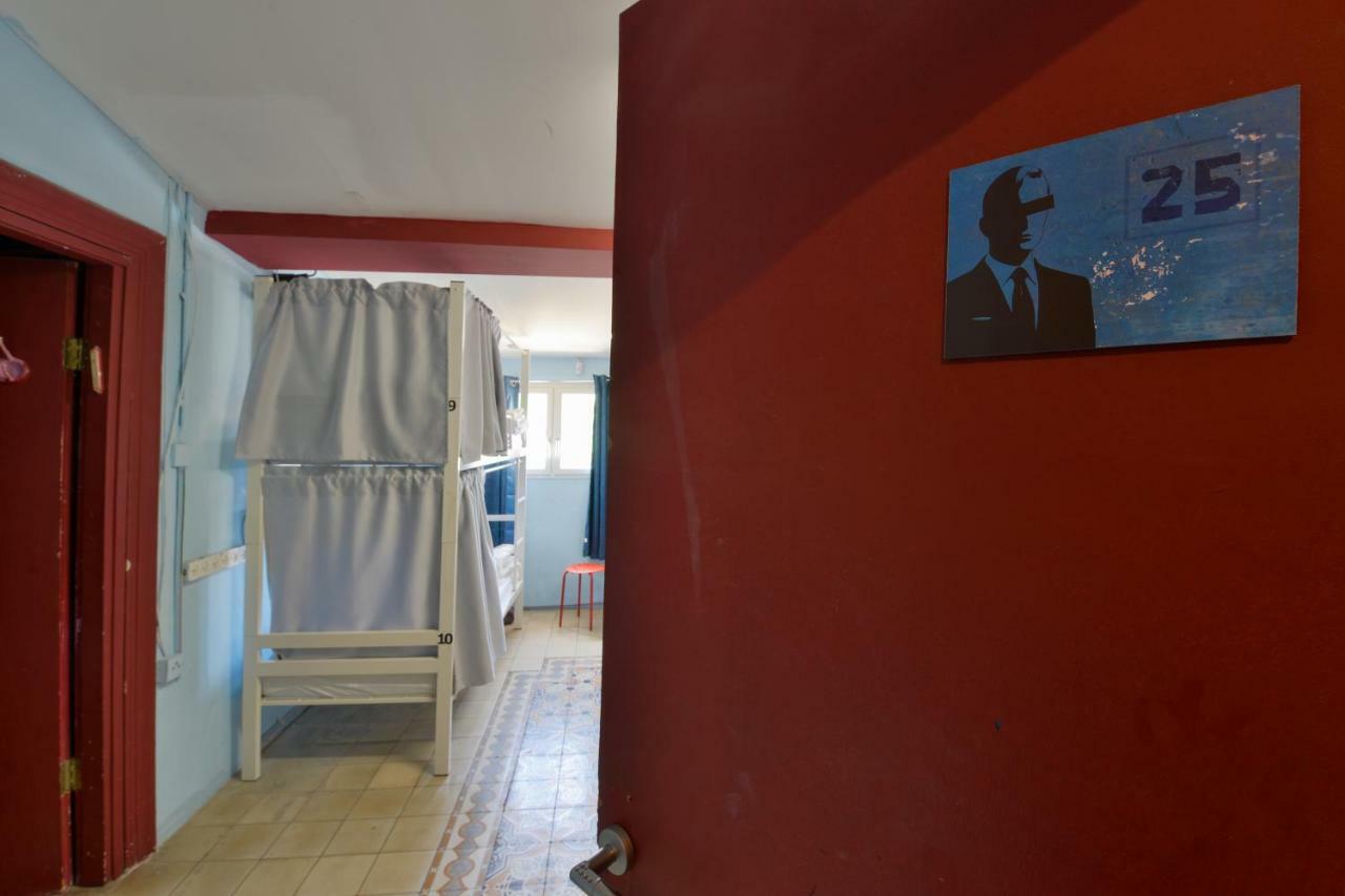 Caravan Hostel Tel Aviv By Roger Age 18-45 Luaran gambar