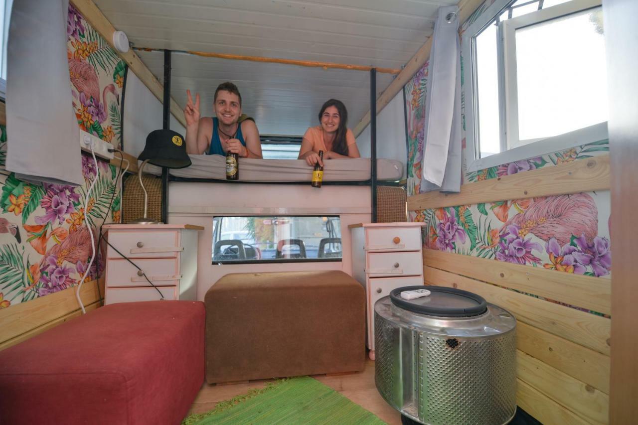 Caravan Hostel Tel Aviv By Roger Age 18-45 Luaran gambar
