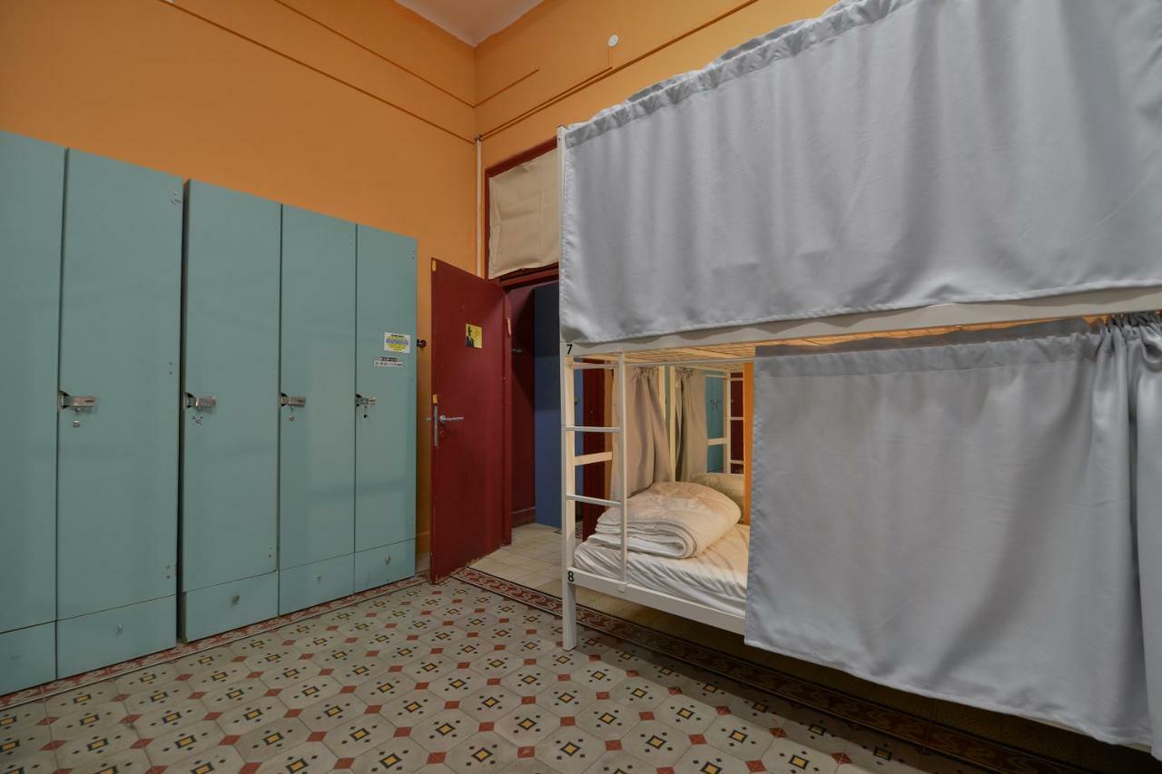 Caravan Hostel Tel Aviv By Roger Age 18-45 Luaran gambar